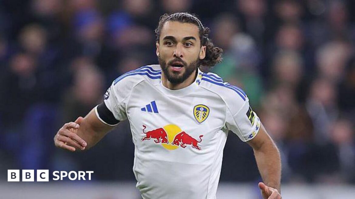 Dominic Calvert-Lewin in action for Leeds 