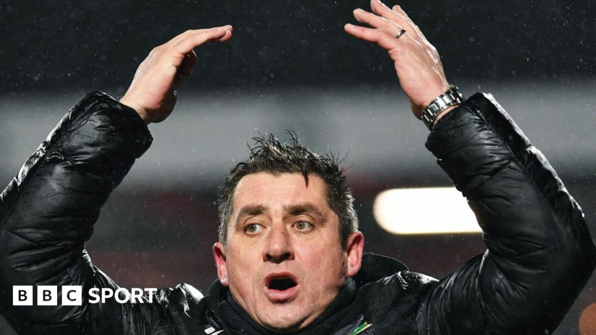 Declan Devine 